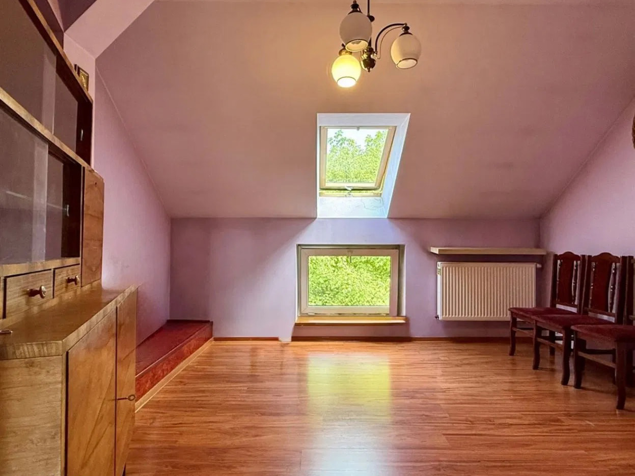 Oryginalne zdjęcie nieruchomości indoor przed ulepszeniem AI dla nowt66